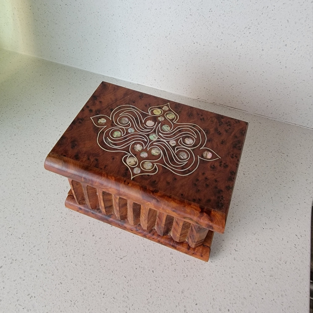 Handcrafted Moroccan Puzzle Box in Burl Wood and Pearl